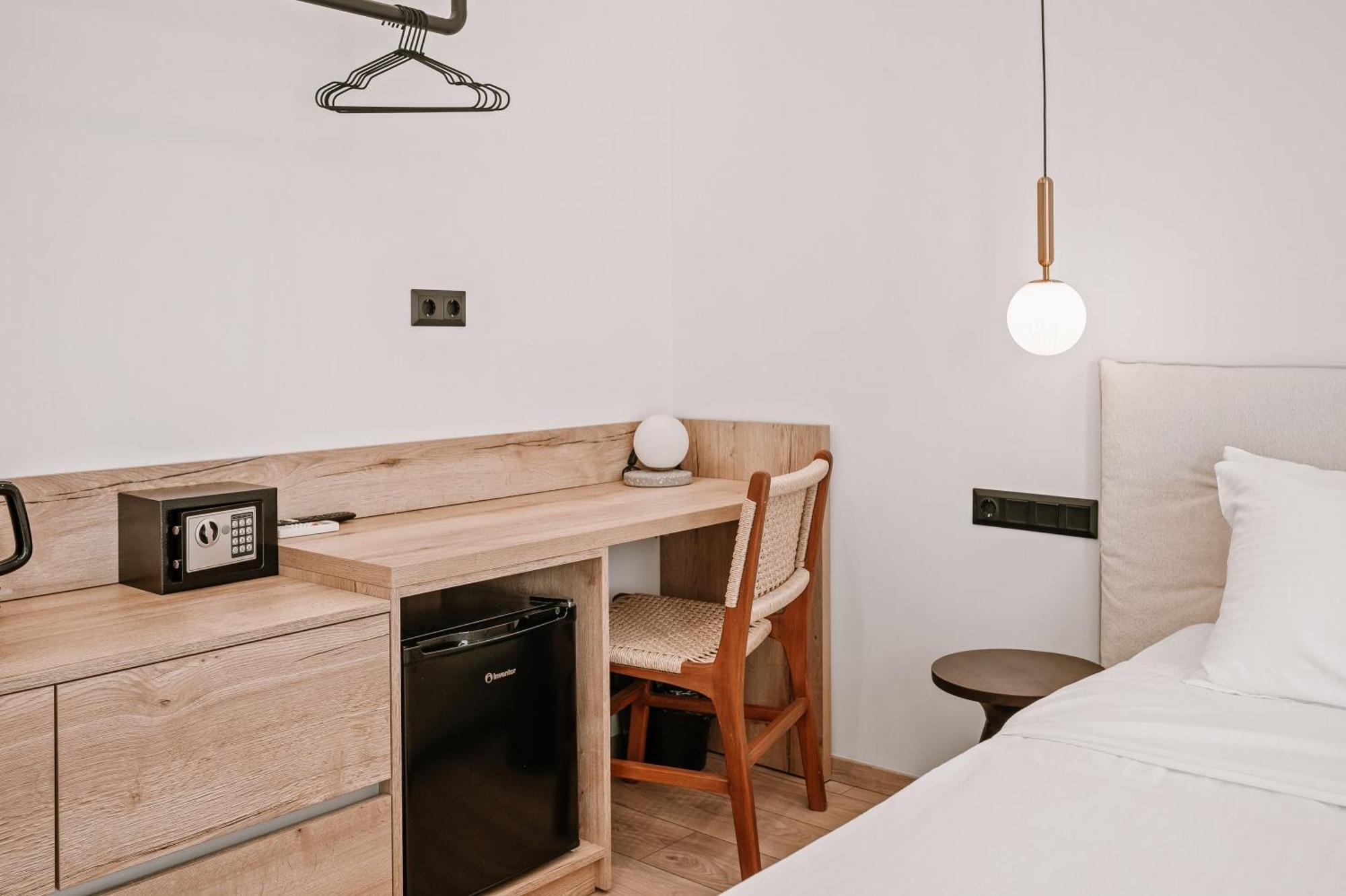 Planis Str Urban Suites By Semavί Heraklion  Exterior photo